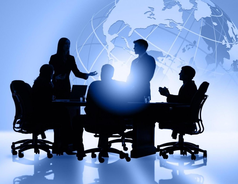 Un team di esperti sempre pronto a soddisfare ogni tua esigenza di connettività Un team di esperti sempre pronto a soddisfare ogni tua esigenza di connettività